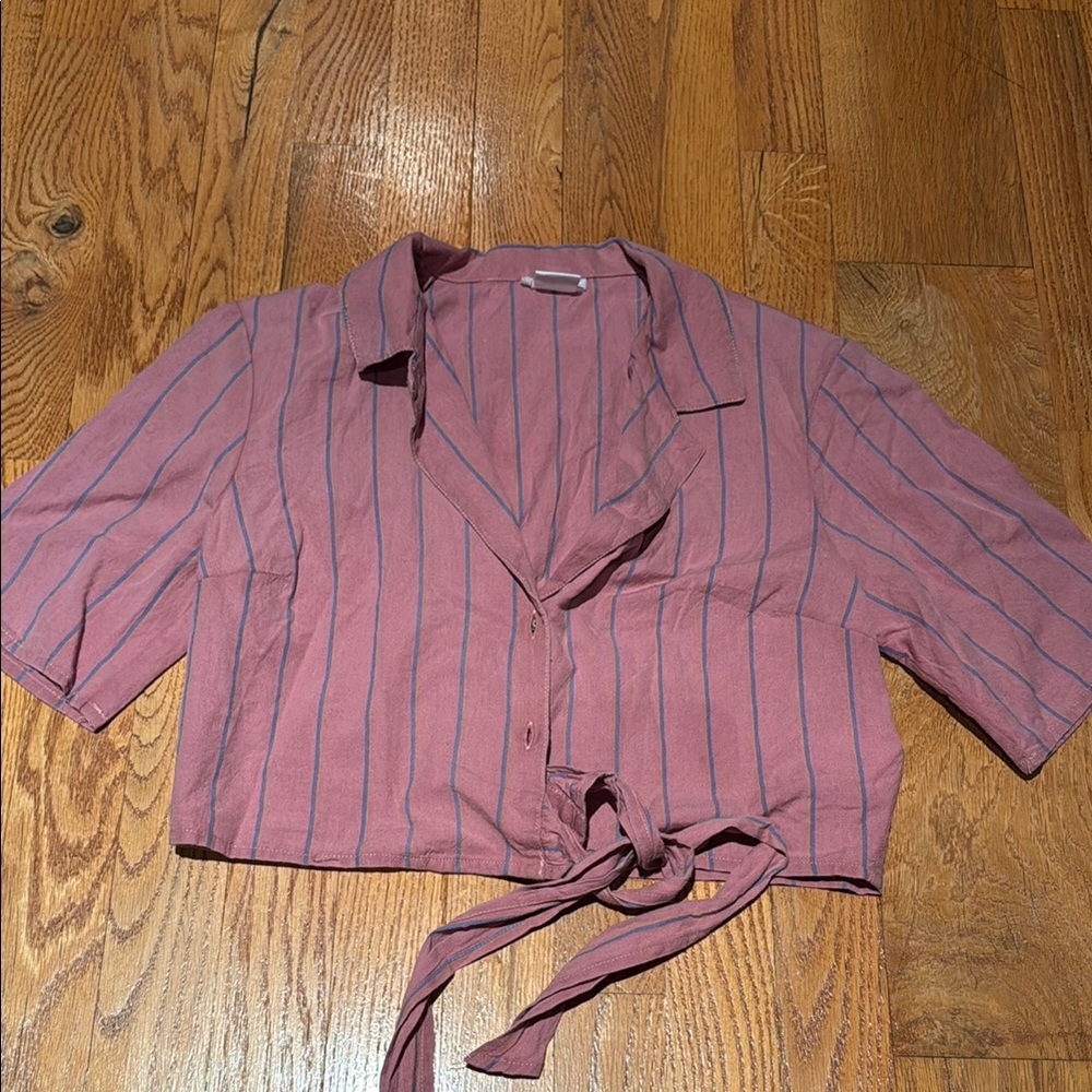 Cooperative cropped tie striped button down size S